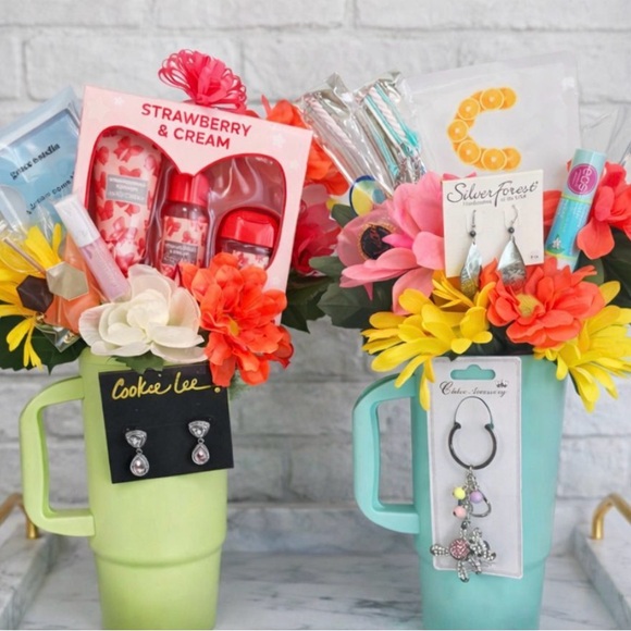 eos Accessories - Loaded Tumble Bouquets